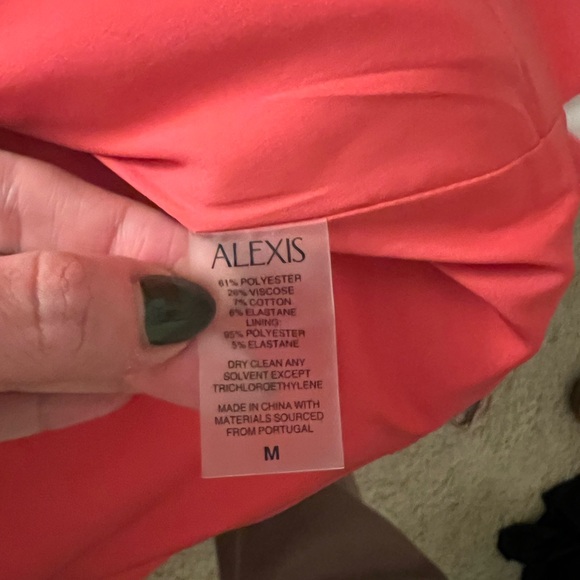cut out Alexis dress M - Picture 4 of 4